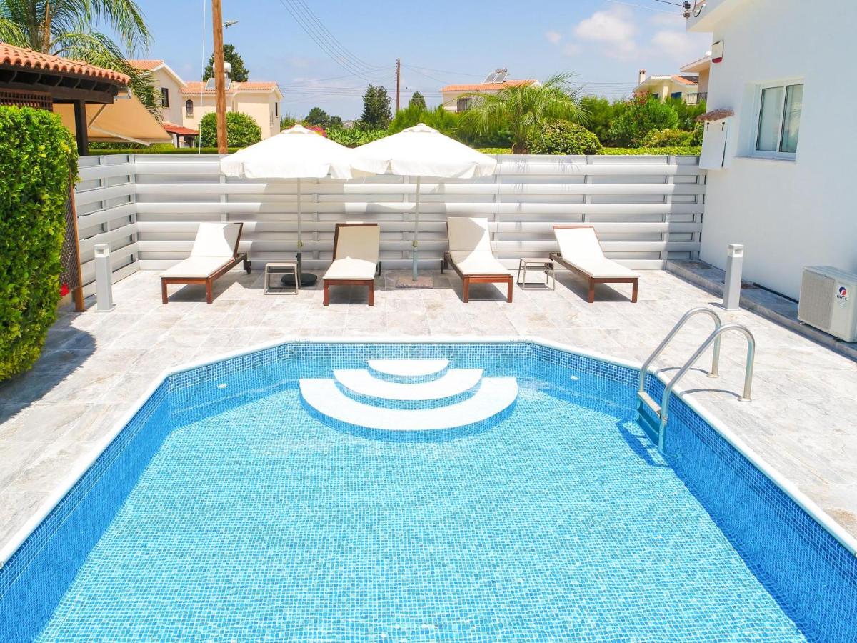 Bungalow Mikaella By Ezoria Villas Kólpos tón Korallíon Eksteriør bilde