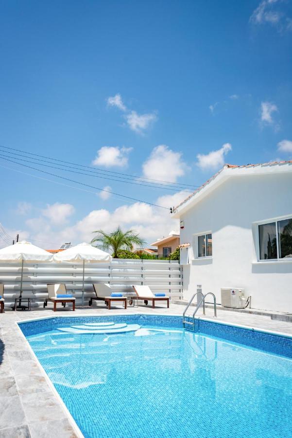 Bungalow Mikaella By Ezoria Villas Kólpos tón Korallíon Eksteriør bilde