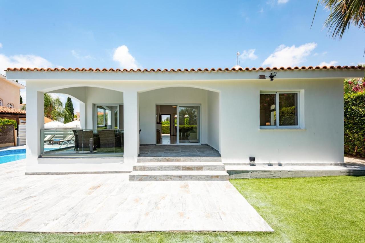Bungalow Mikaella By Ezoria Villas Kólpos tón Korallíon Eksteriør bilde