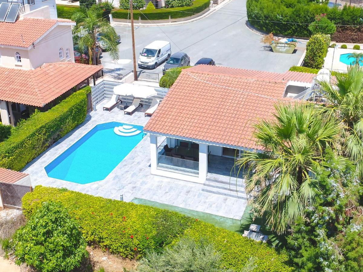 Bungalow Mikaella By Ezoria Villas Kólpos tón Korallíon Eksteriør bilde